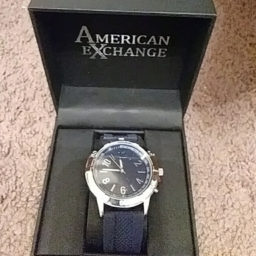 NEW 🎉HOT NAVY BLUE WATCH🎉🎉